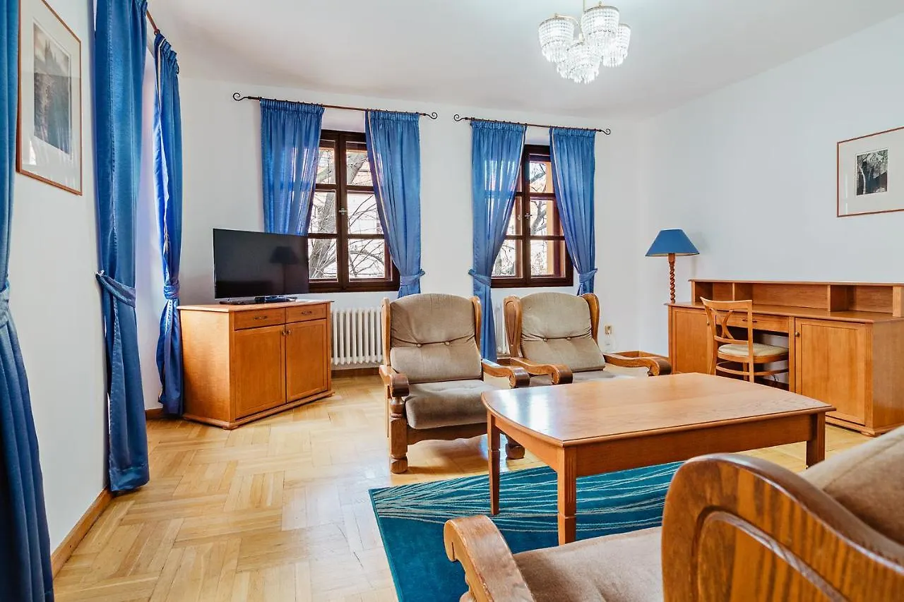 U Cerneho Medveda- At The Black Bear Apartment Prague