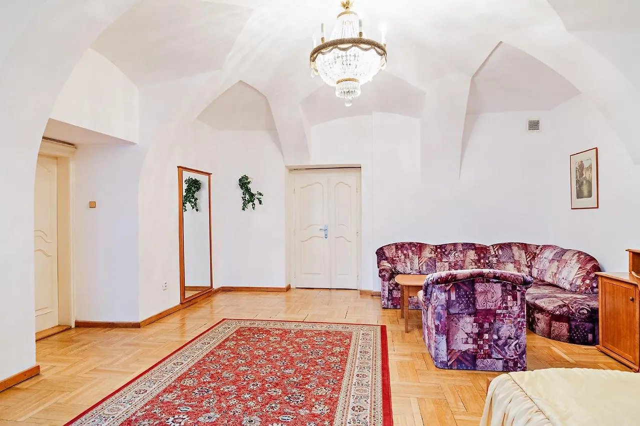 U Cerneho Medveda- At The Black Bear Apartment Prague