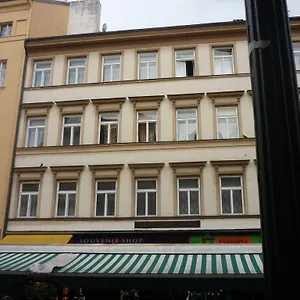 Appartement Havelska 10, Praag