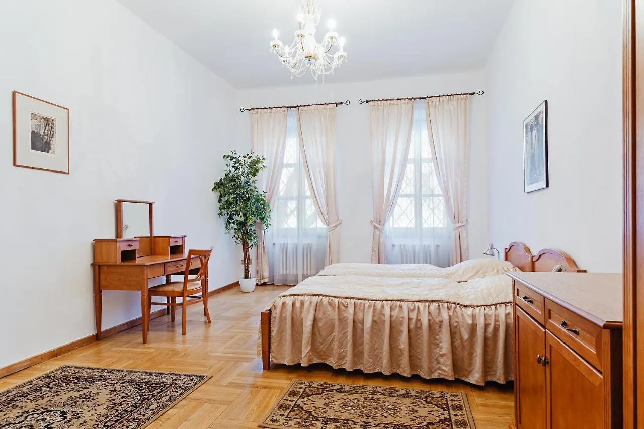 U Cerneho Medveda- At The Black Bear Apartment Prague